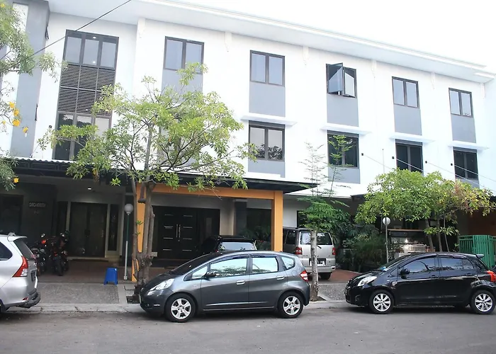 Carica Homestay Surabaya
